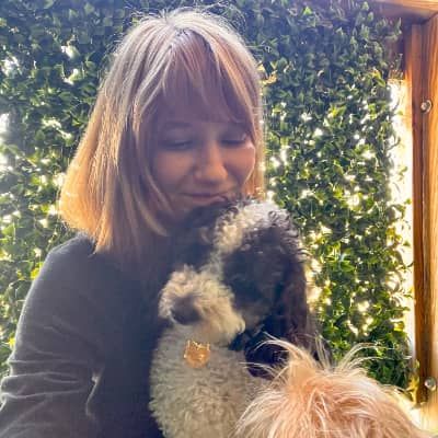 Agnes S. - Loving Zen Pet Care banner